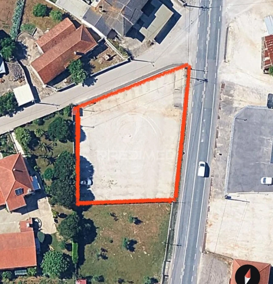 Terreno para Arrendamento em Arrabal Foto 5