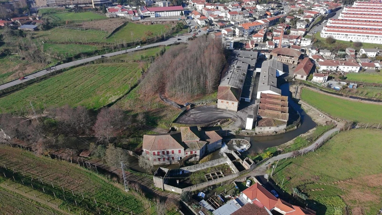 Armazém para Venda em Fermentões Foto 40
