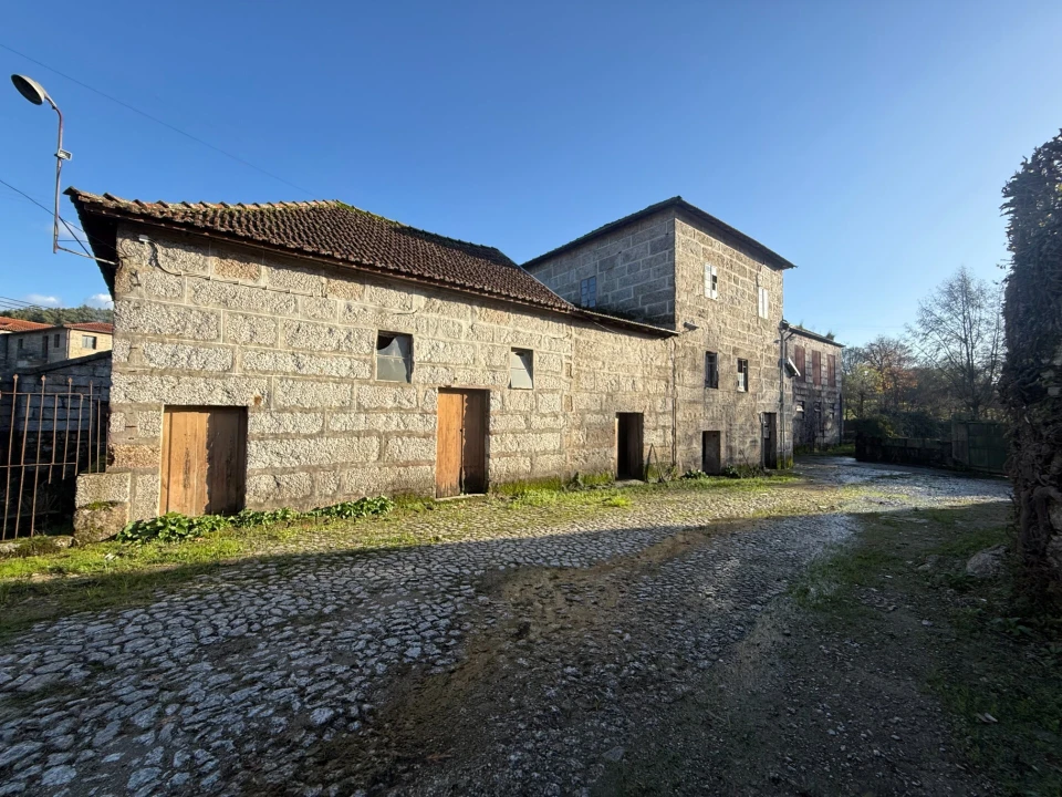 Armazém para Venda em Fermentões Foto 6