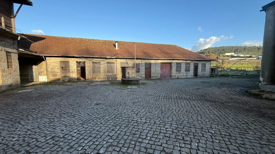 Armazém para Venda em Fermentões Foto 16