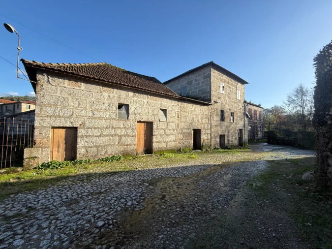 Armazém para Venda em Fermentões Foto 6