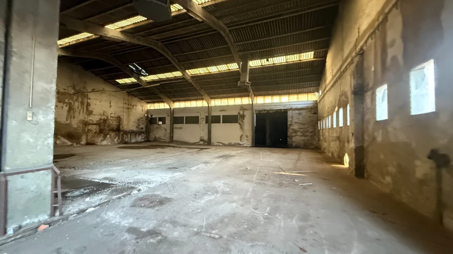 Armazém para Venda em Fermentões Foto 23