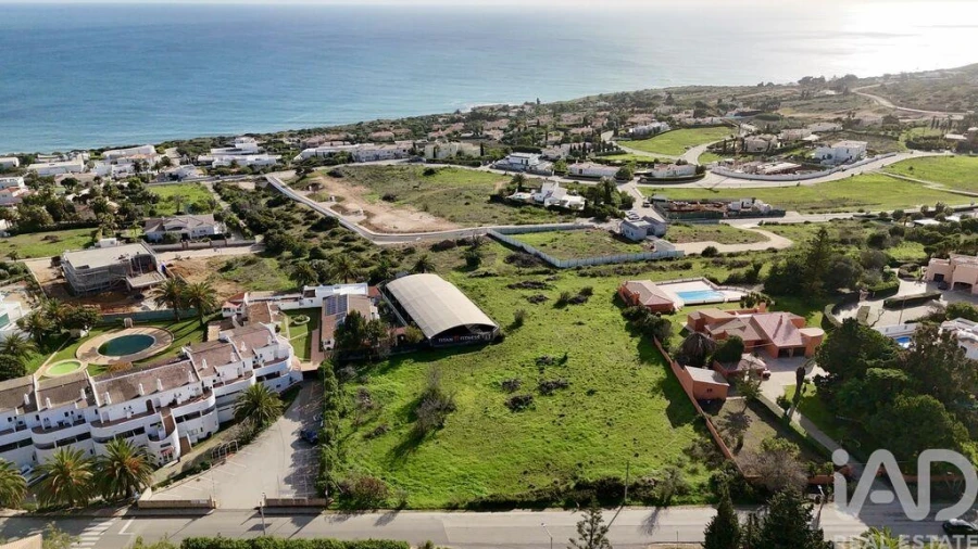 Terreno para Venda em Luz Foto 3