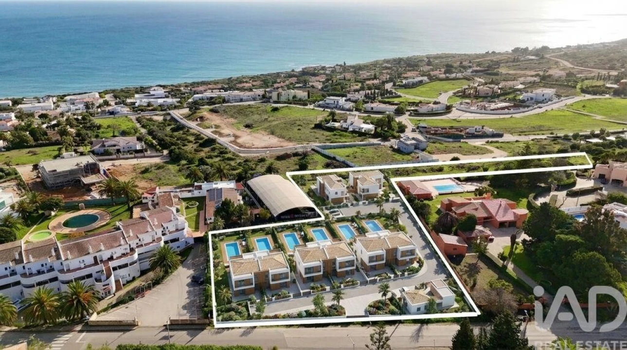 Terreno para Venda em Luz Foto 1