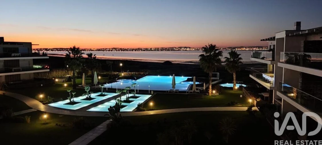 Apartamento T3 para Venda em Alcochete Foto 19