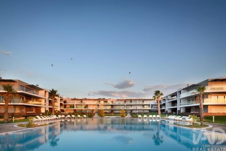 Apartamento T3 para Venda em Alcochete Foto 4