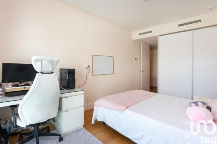 Apartamento T3 para Venda em Alcochete Foto 9