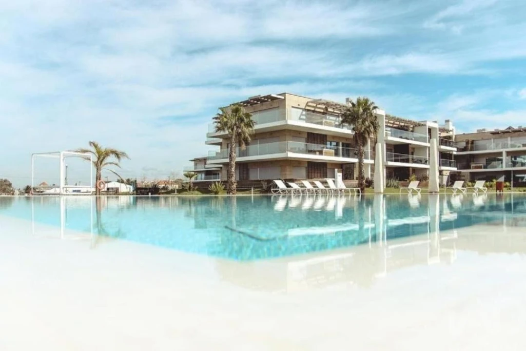 Apartamento T3 para Venda em Alcochete Foto 3