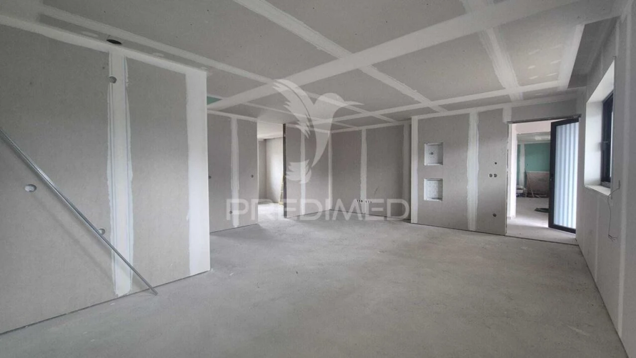 Apartamento T2 para Venda em Soutelo Foto 9