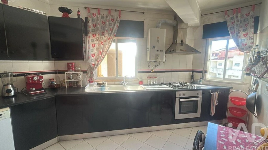 Apartamento T4 para Venda em Albufeira e Olhos de Água Foto 5