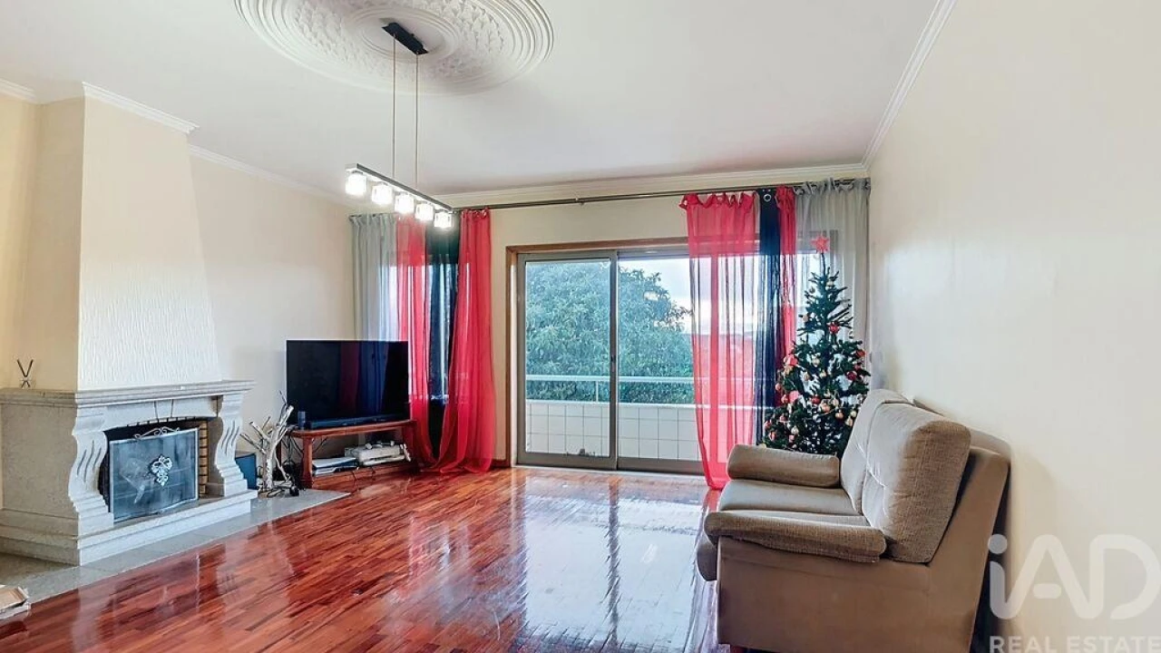 Apartamento T3 para Venda em Ovar, São João, Arada e São Vicente de Pereira Jusã Foto 1