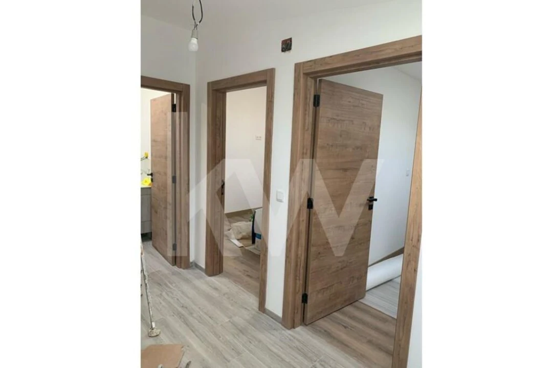 Moradia T15 para Venda em Agualva e Mira-Sintra Foto 15