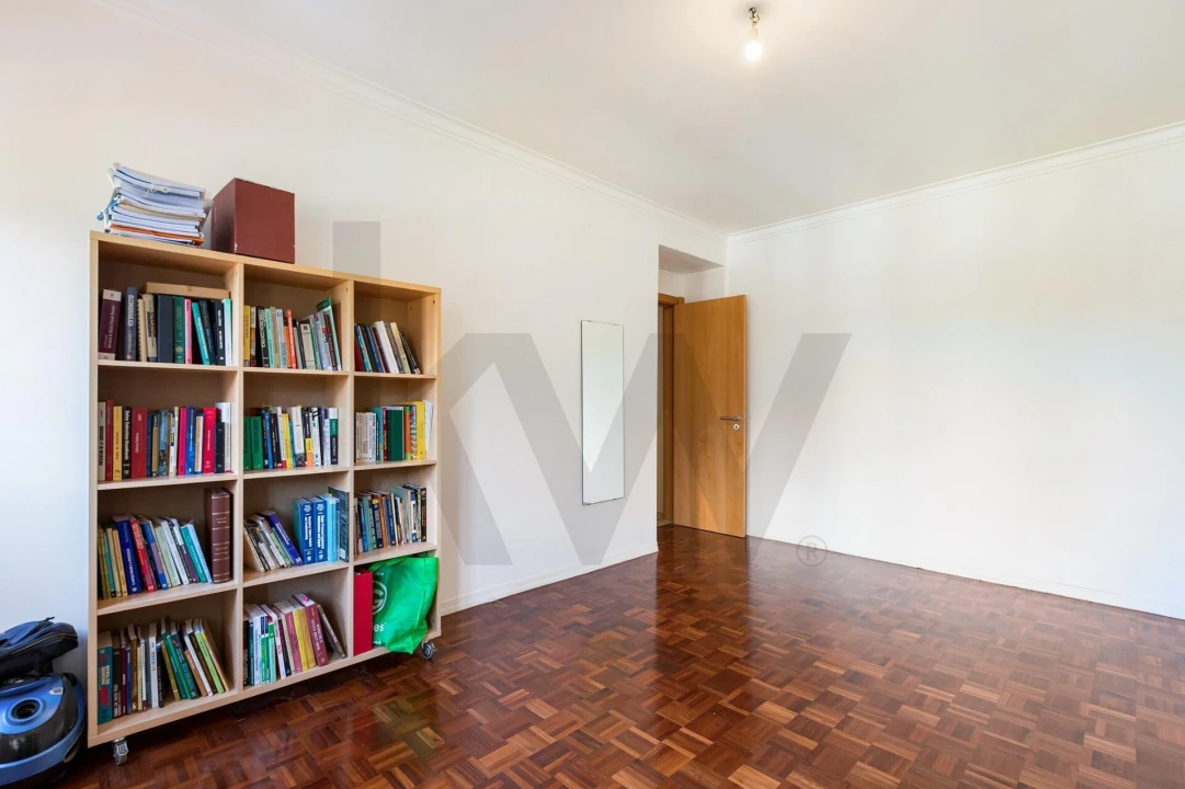 Apartamento T3 para Venda em Venteira Foto 17