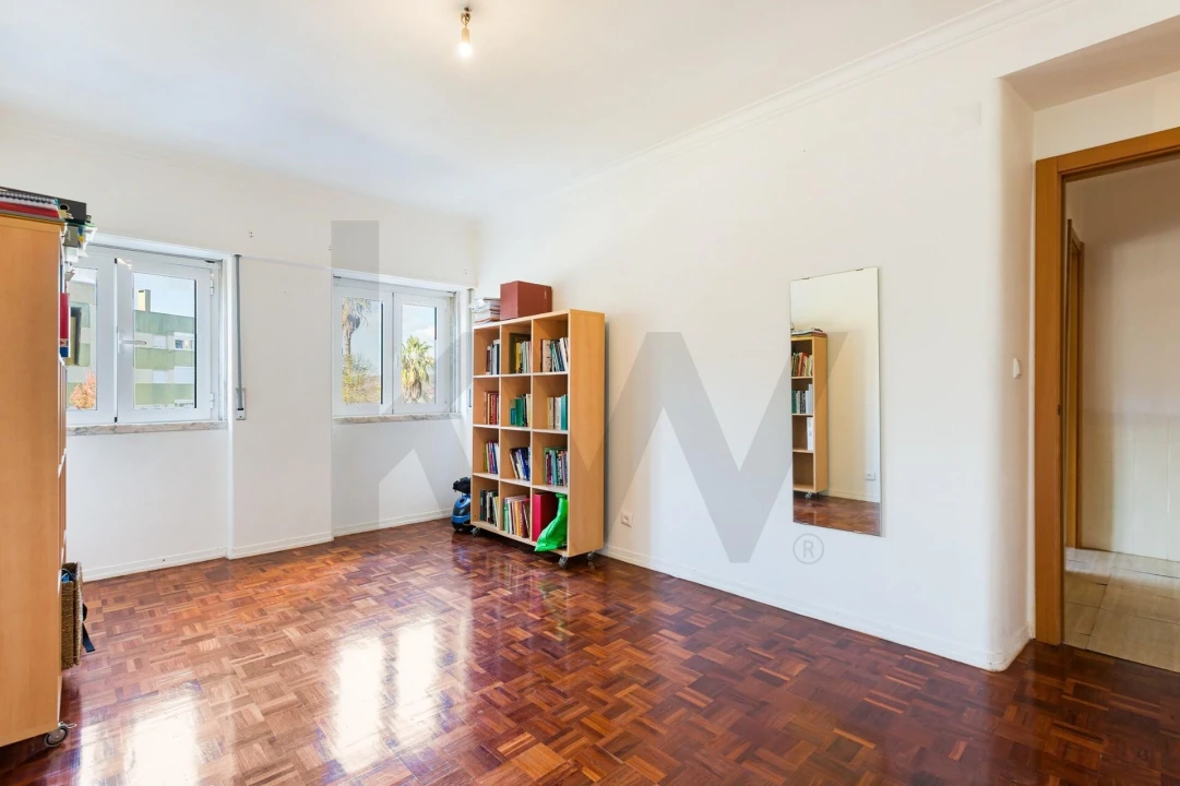 Apartamento T3 para Venda em Venteira Foto 16