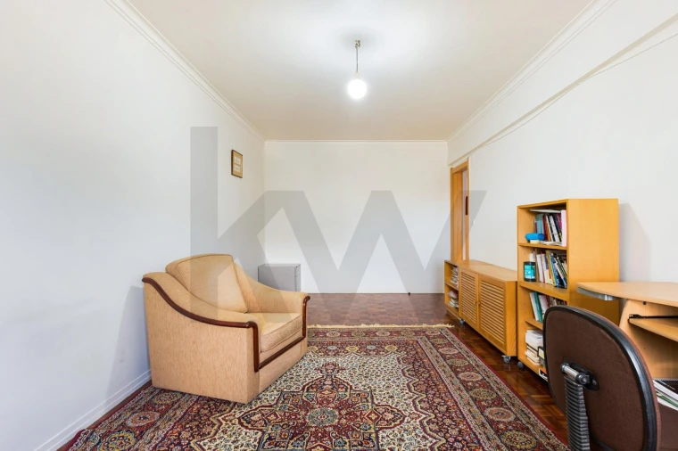 Apartamento T3 para Venda em Venteira Foto 8