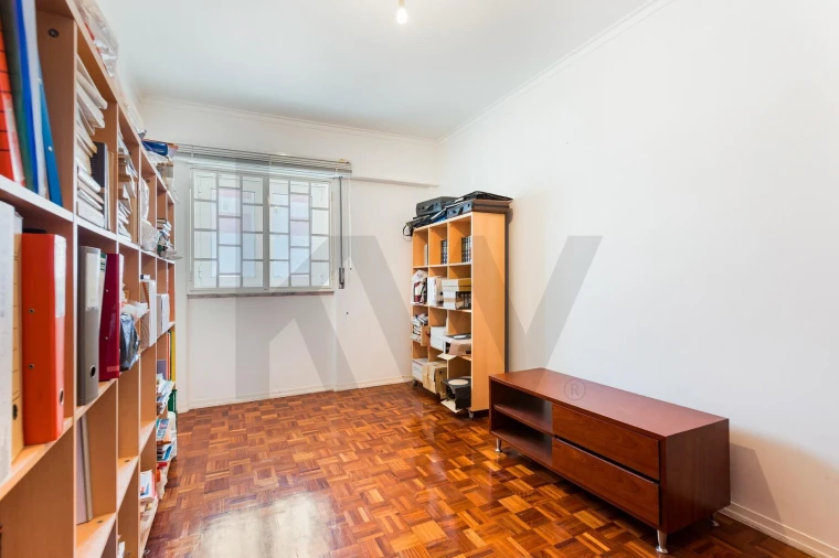 Apartamento T3 para Venda em Venteira Foto 19
