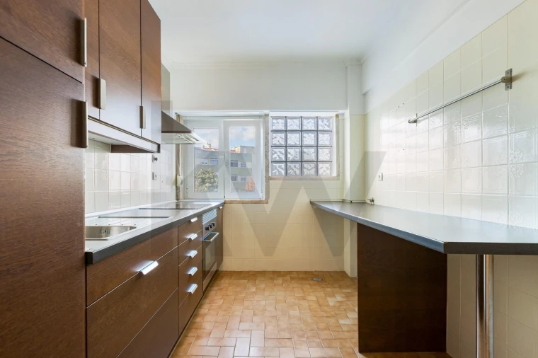 Apartamento T3 para Venda em Venteira Foto 10