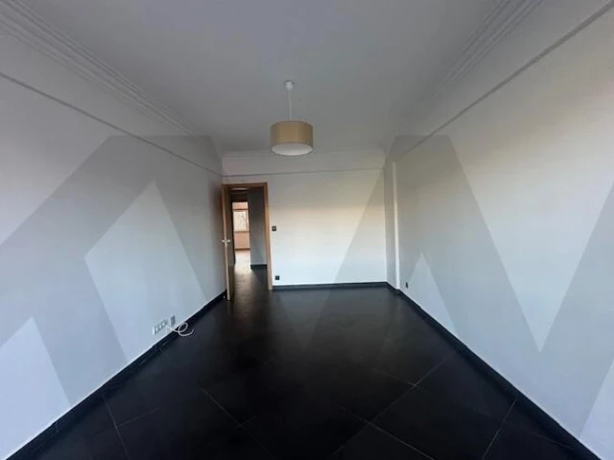 Apartamento T2 para Arrendamento em Queluz e Belas Foto 22