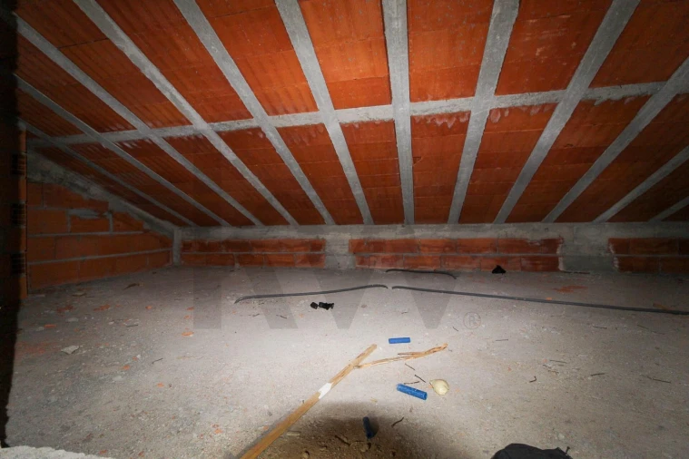 Moradia T3 para Venda em Carviçais Foto 41