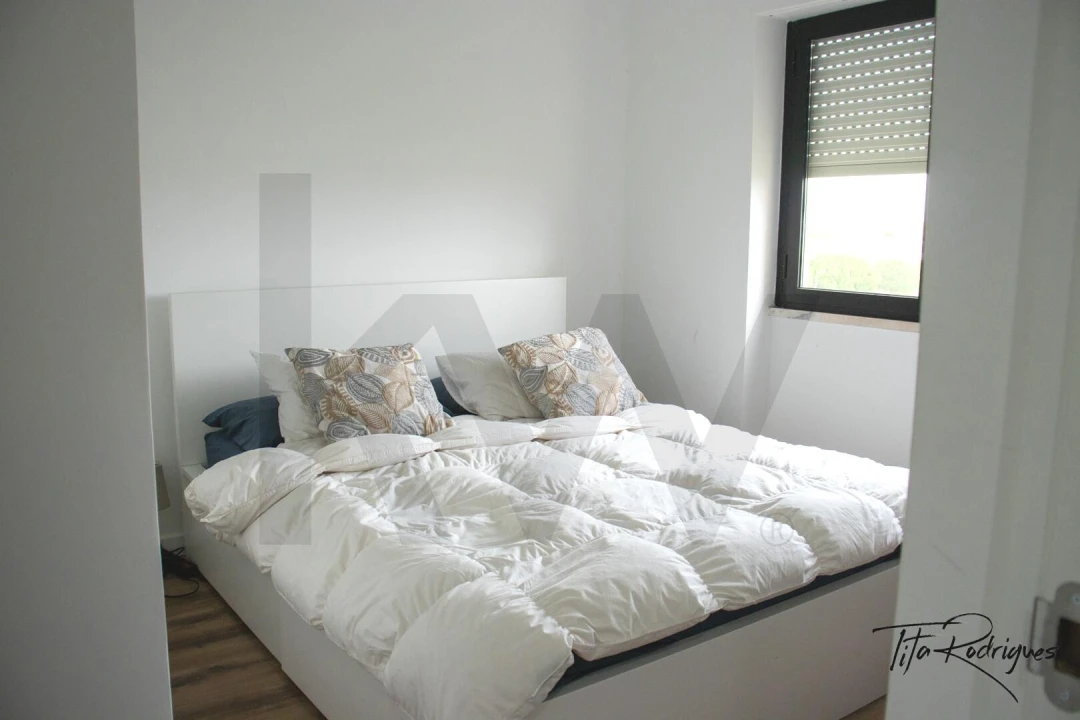 Apartamento T3 para Venda em Carcavelos e Parede Foto 11