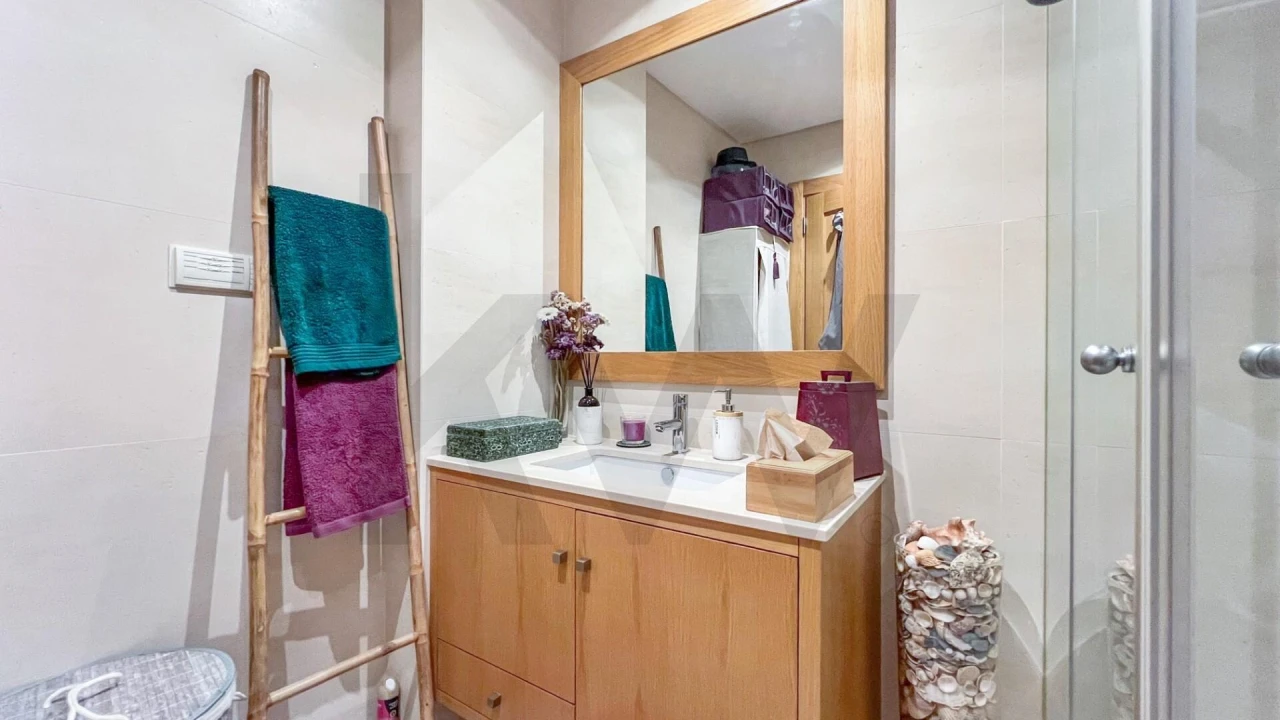 Apartamento T4 para Venda em Alfragide Foto 12