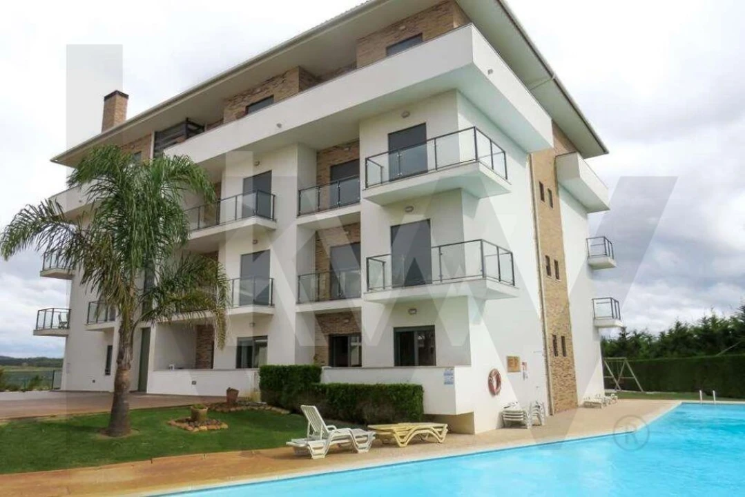 Apartamento T2 para Venda em São Martinho do Porto Foto 24