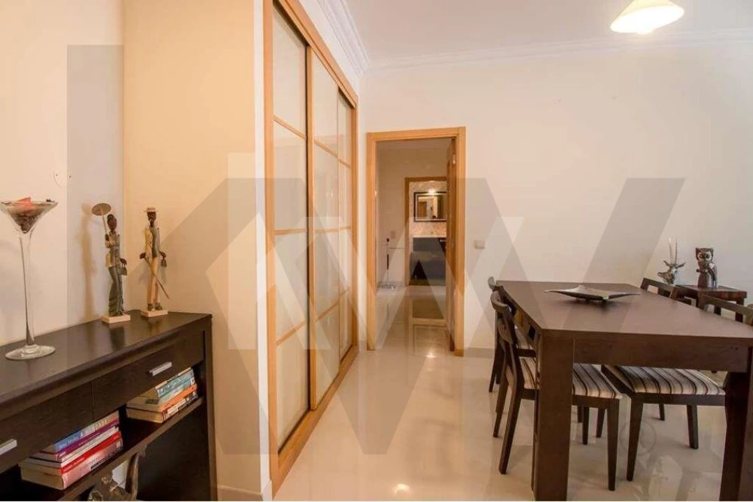 Apartamento T2 para Venda em São Martinho do Porto Foto 4