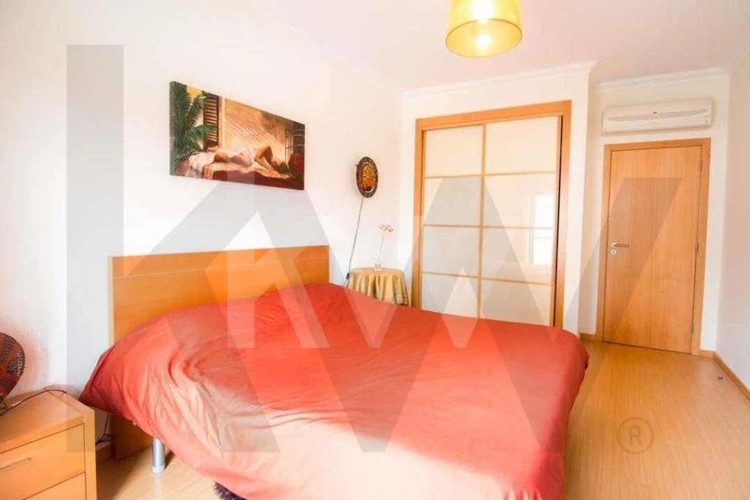 Apartamento T2 para Venda em São Martinho do Porto Foto 22