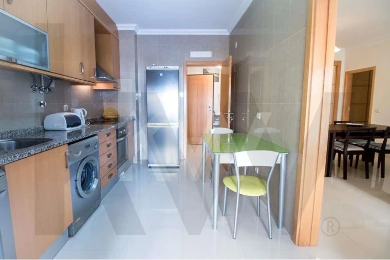 Apartamento T2 para Venda em São Martinho do Porto Foto 12