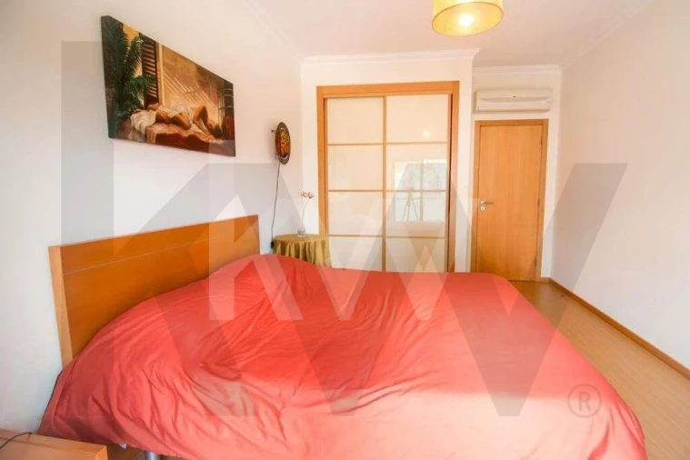 Apartamento T2 para Venda em São Martinho do Porto Foto 23