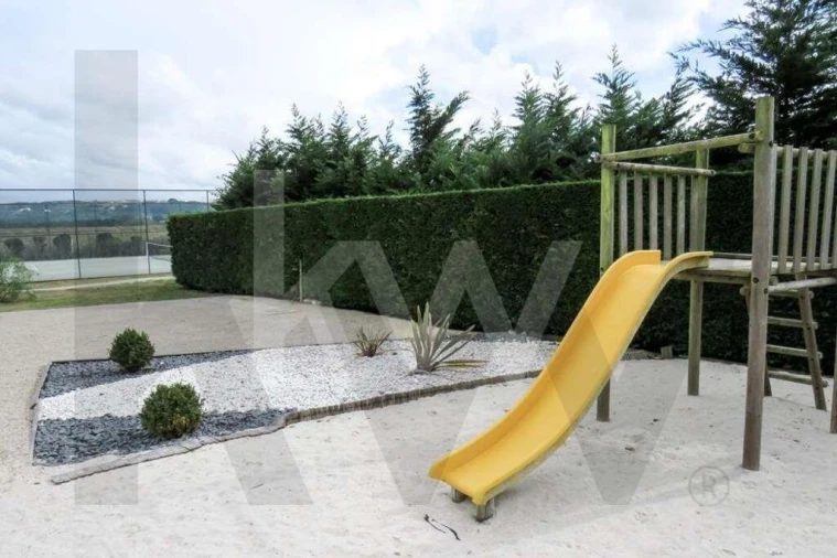 Apartamento T2 para Venda em São Martinho do Porto Foto 32