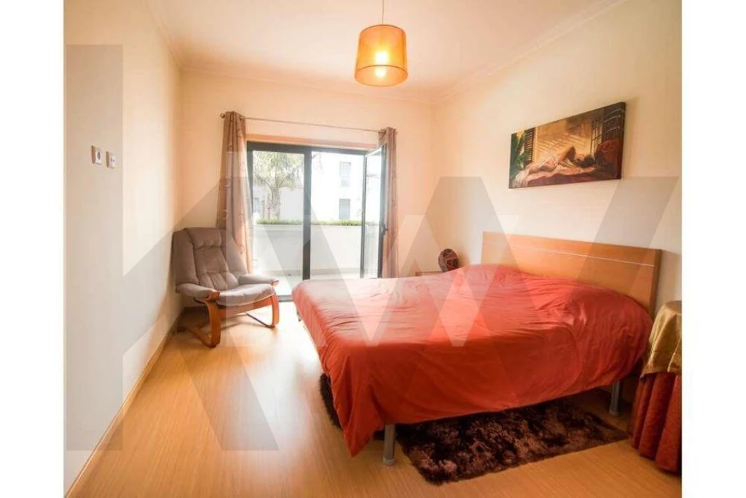 Apartamento T2 para Venda em São Martinho do Porto Foto 21