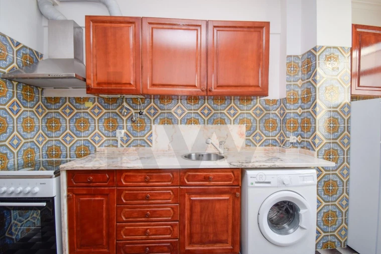 Apartamento T2 para Arrendamento em Carcavelos e Parede Foto 16