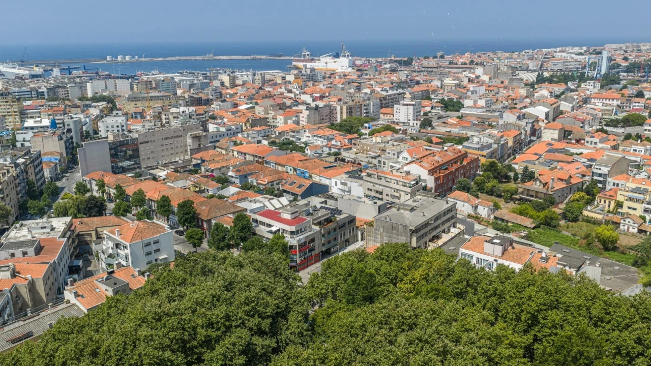 Moradia T4 para Venda em Matosinhos e Leça da Palmeira Foto 7