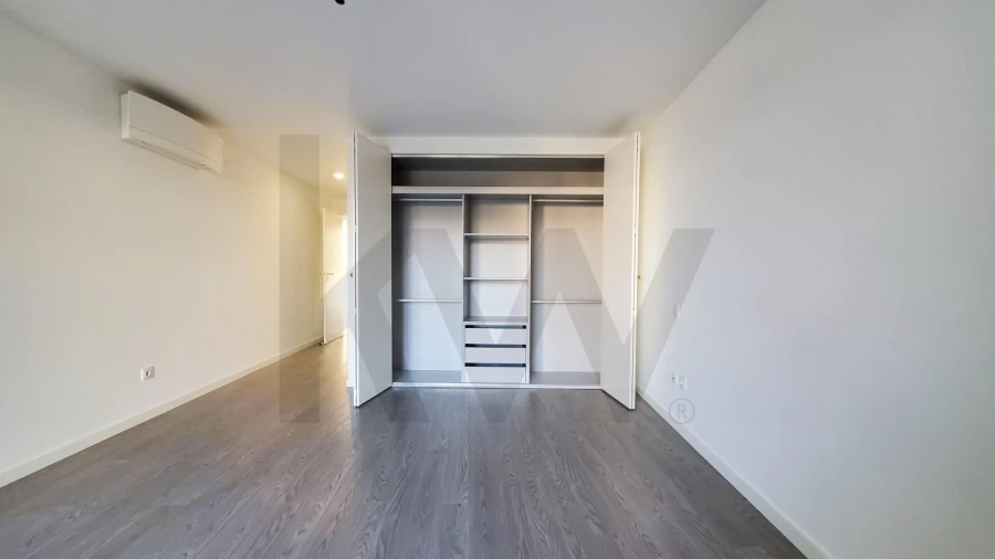 Apartamento T2 para Arrendamento em Oeiras e São Julião da Barra, Paço de Arcos e Caxias Foto 15