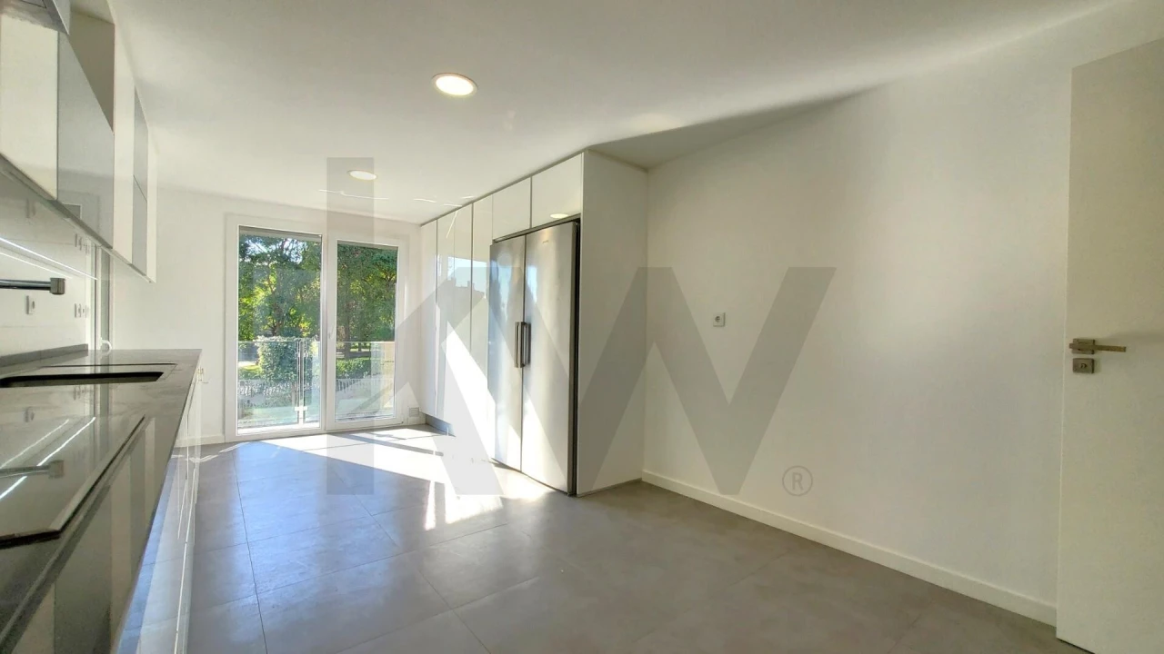 Apartamento T2 para Arrendamento em Oeiras e São Julião da Barra, Paço de Arcos e Caxias Foto 8