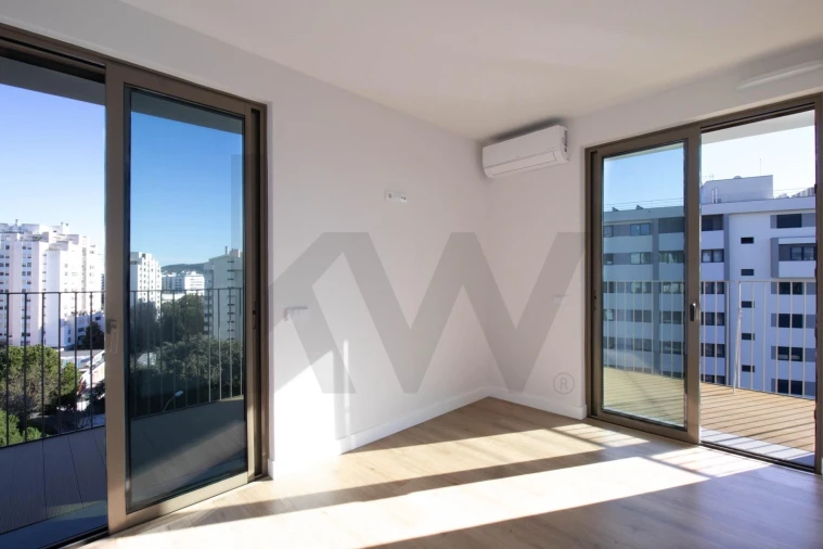 Apartamento T2 para Venda em Algés, Linda-A-Velha e Cruz Quebrada-Dafundo Foto 19