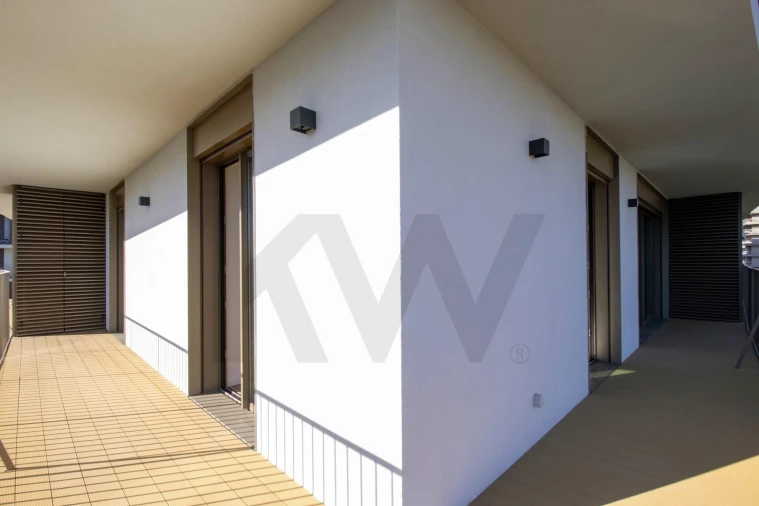 Apartamento T2 para Venda em Algés, Linda-A-Velha e Cruz Quebrada-Dafundo Foto 14