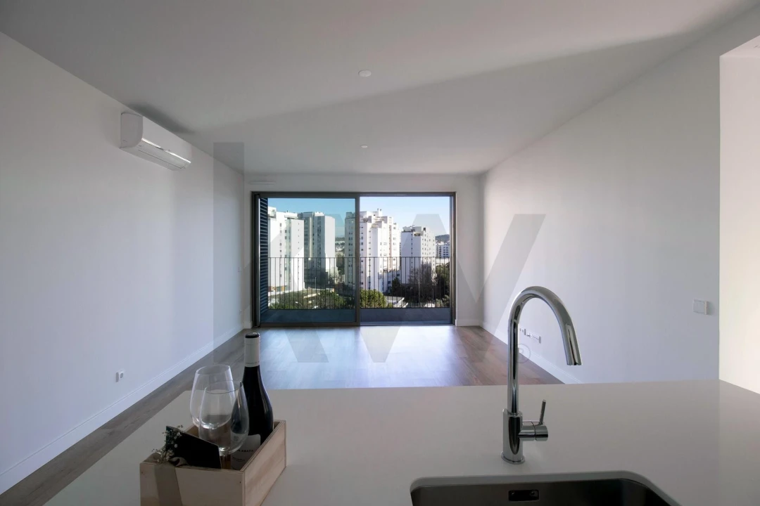 Apartamento T2 para Venda em Algés, Linda-A-Velha e Cruz Quebrada-Dafundo Foto 4