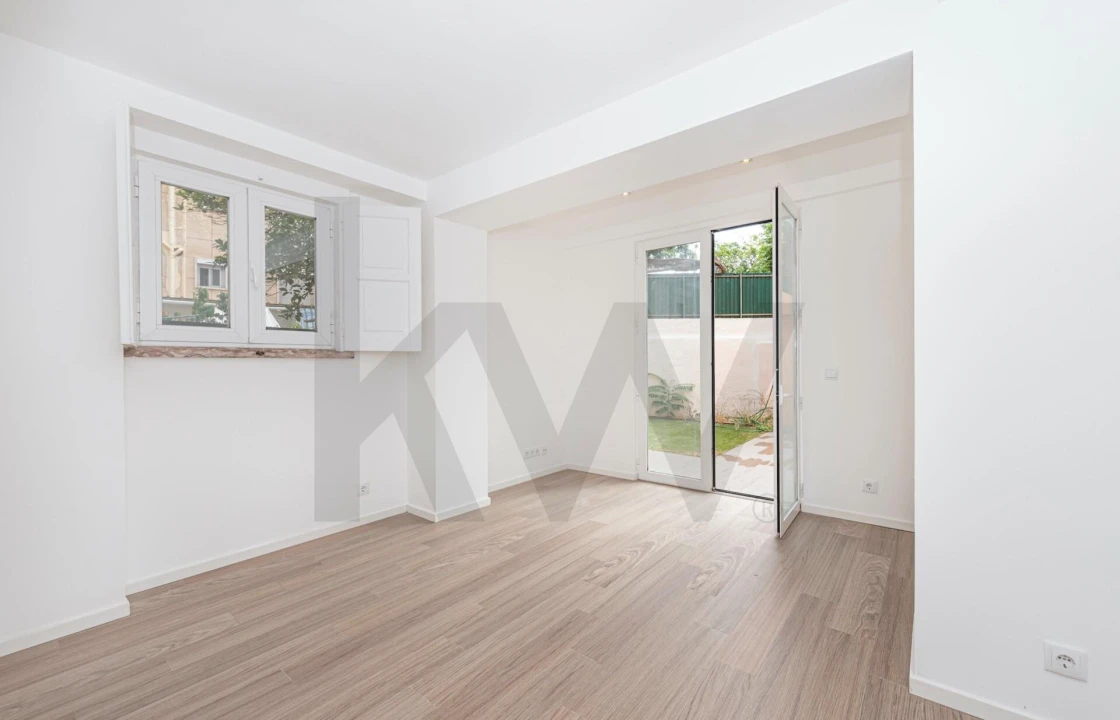 Apartamento T1 para Arrendamento em Algés, Linda-A-Velha e Cruz Quebrada-Dafundo Foto 14