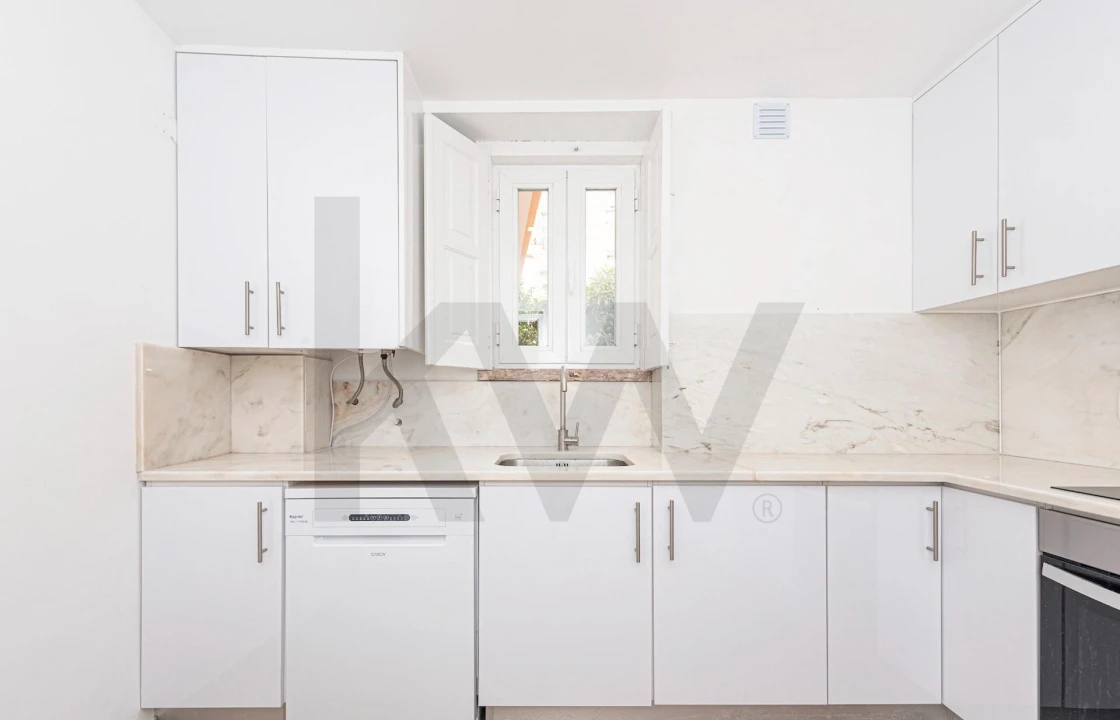 Apartamento T1 para Arrendamento em Algés, Linda-A-Velha e Cruz Quebrada-Dafundo Foto 10