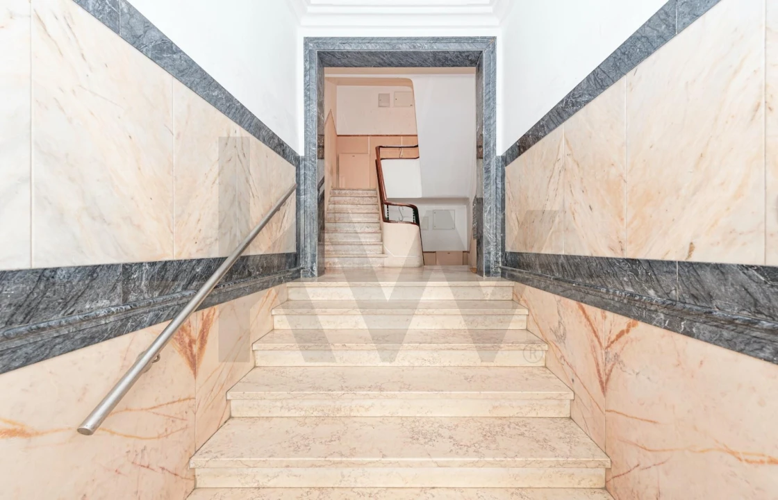 Apartamento T1 para Arrendamento em Algés, Linda-A-Velha e Cruz Quebrada-Dafundo Foto 2