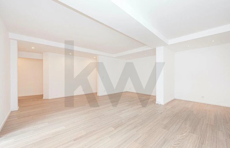 Apartamento T1 para Arrendamento em Algés, Linda-A-Velha e Cruz Quebrada-Dafundo Foto 5