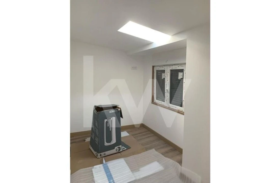 Moradia T2 para Venda em Agualva e Mira-Sintra Foto 19