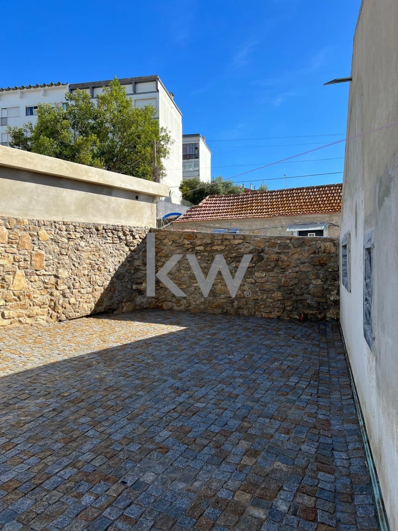 Moradia T2 para Venda em Agualva e Mira-Sintra Foto 4