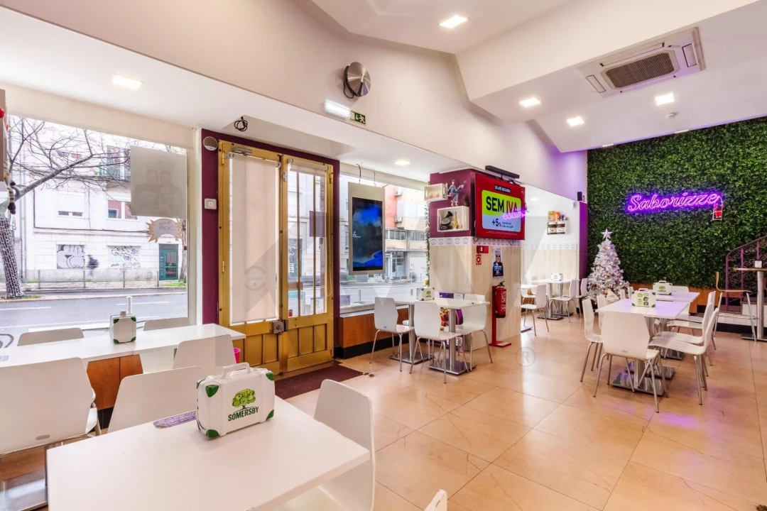 Loja para Trespasse em Areeiro Foto 6