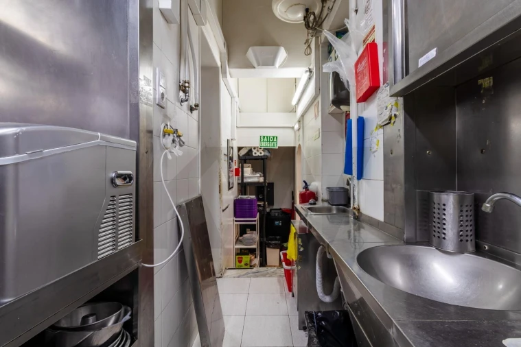 Loja para Trespasse em Areeiro Foto 42