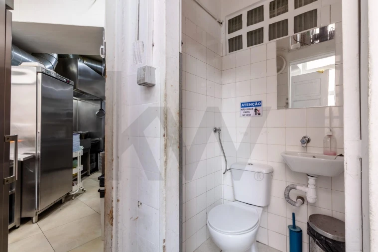 Loja para Trespasse em Areeiro Foto 37