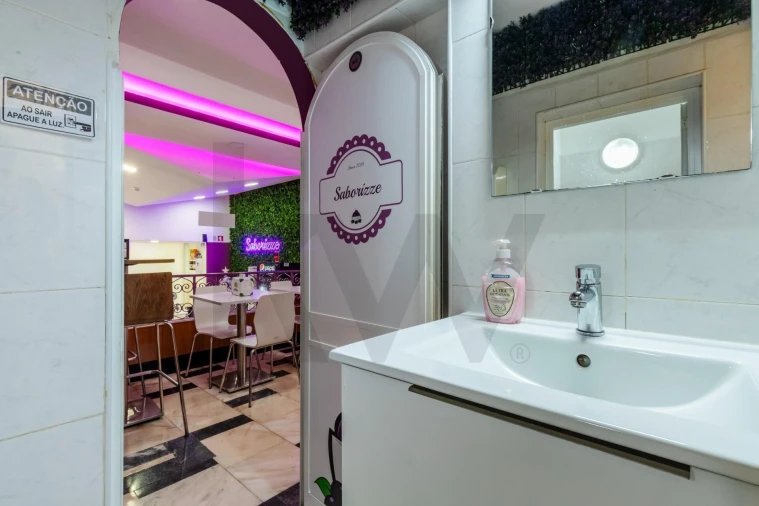 Loja para Trespasse em Areeiro Foto 27