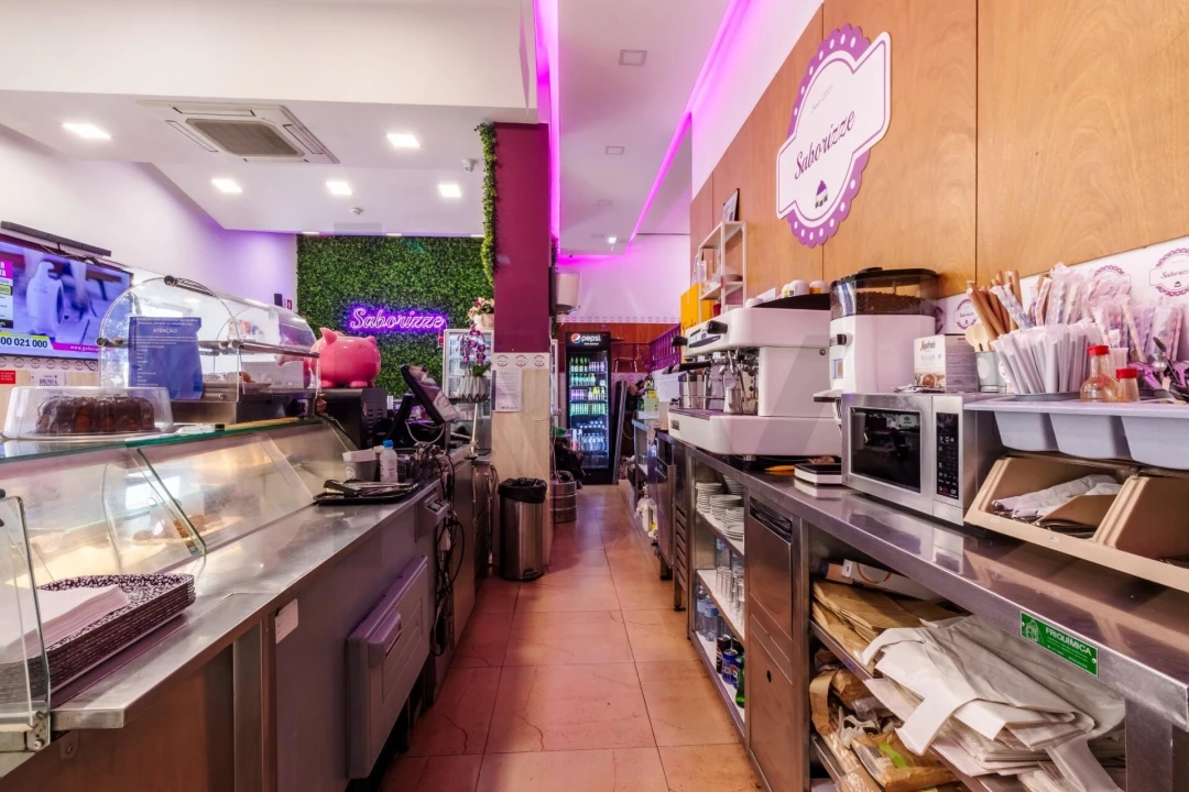 Loja para Trespasse em Areeiro Foto 10